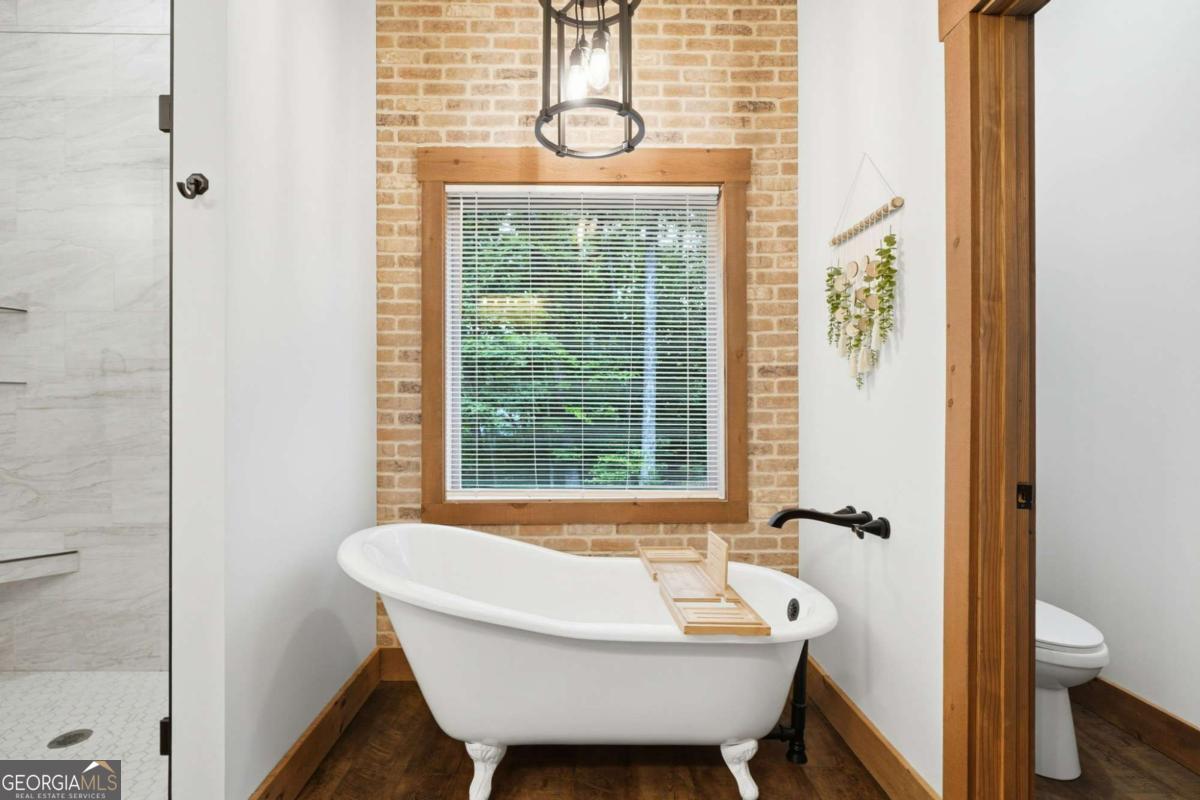 200 Arbor Way Property Photo 32