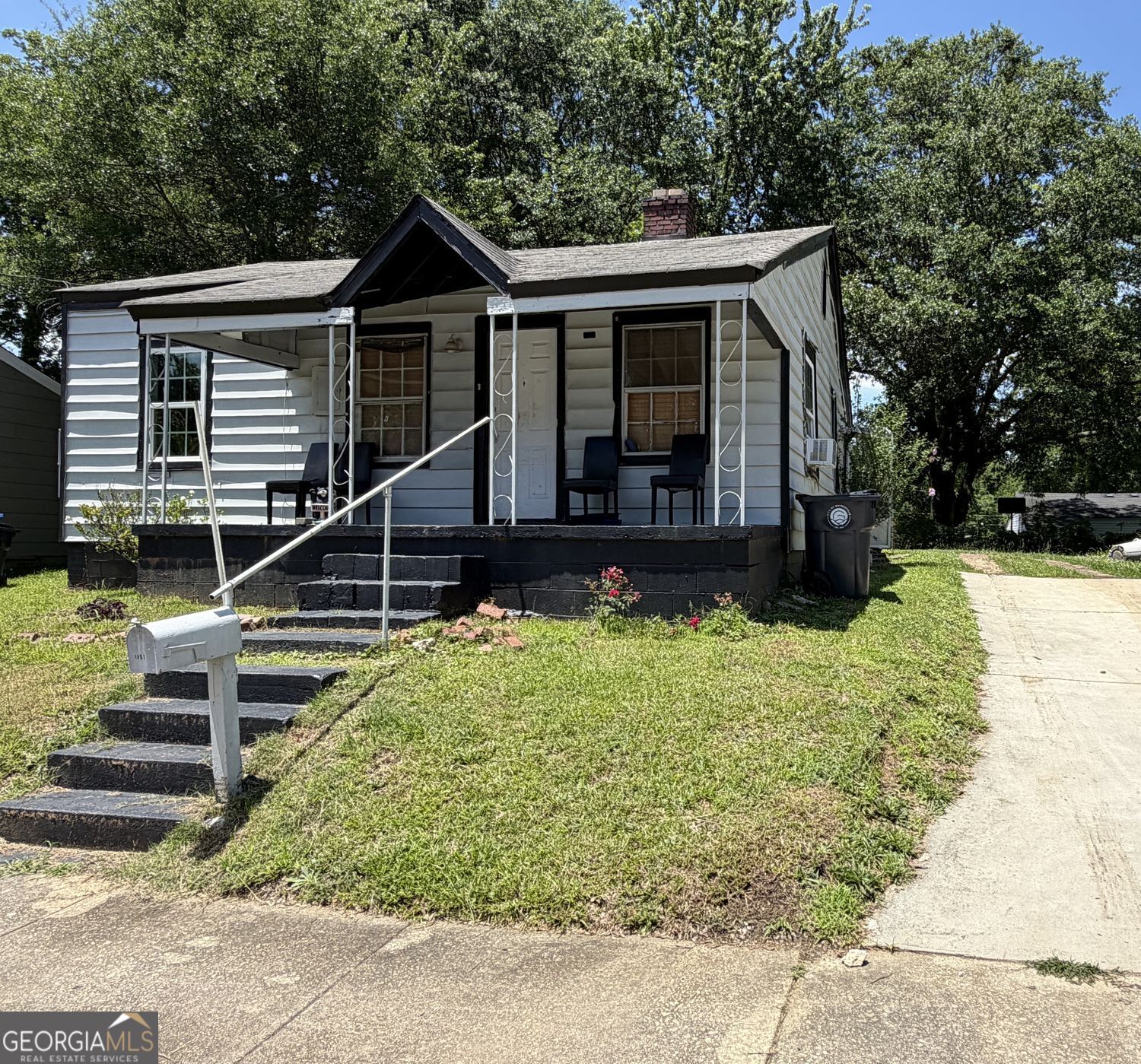 1067 Desota Street Property Photo 1