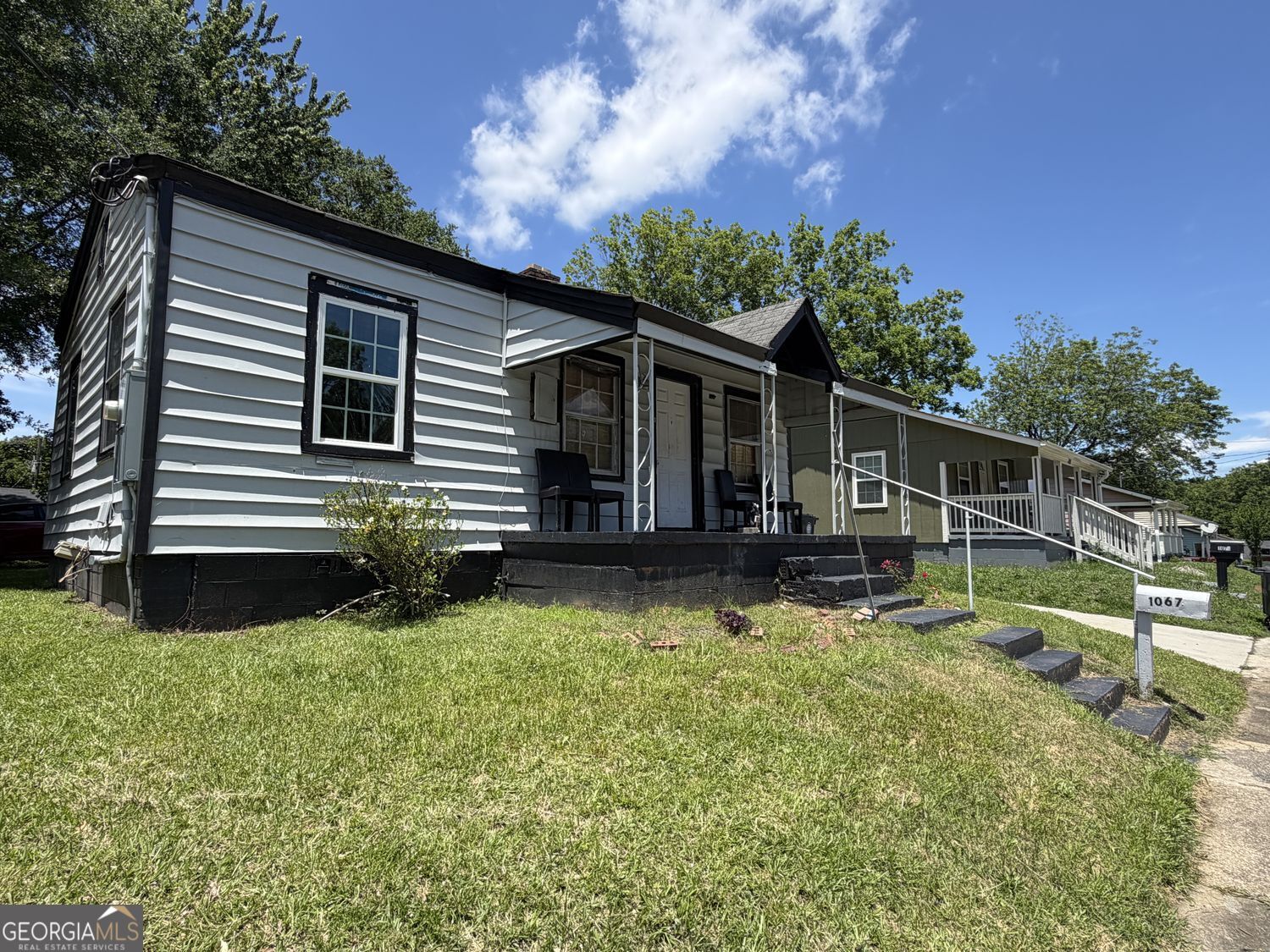 1067 Desota Street Property Photo 12