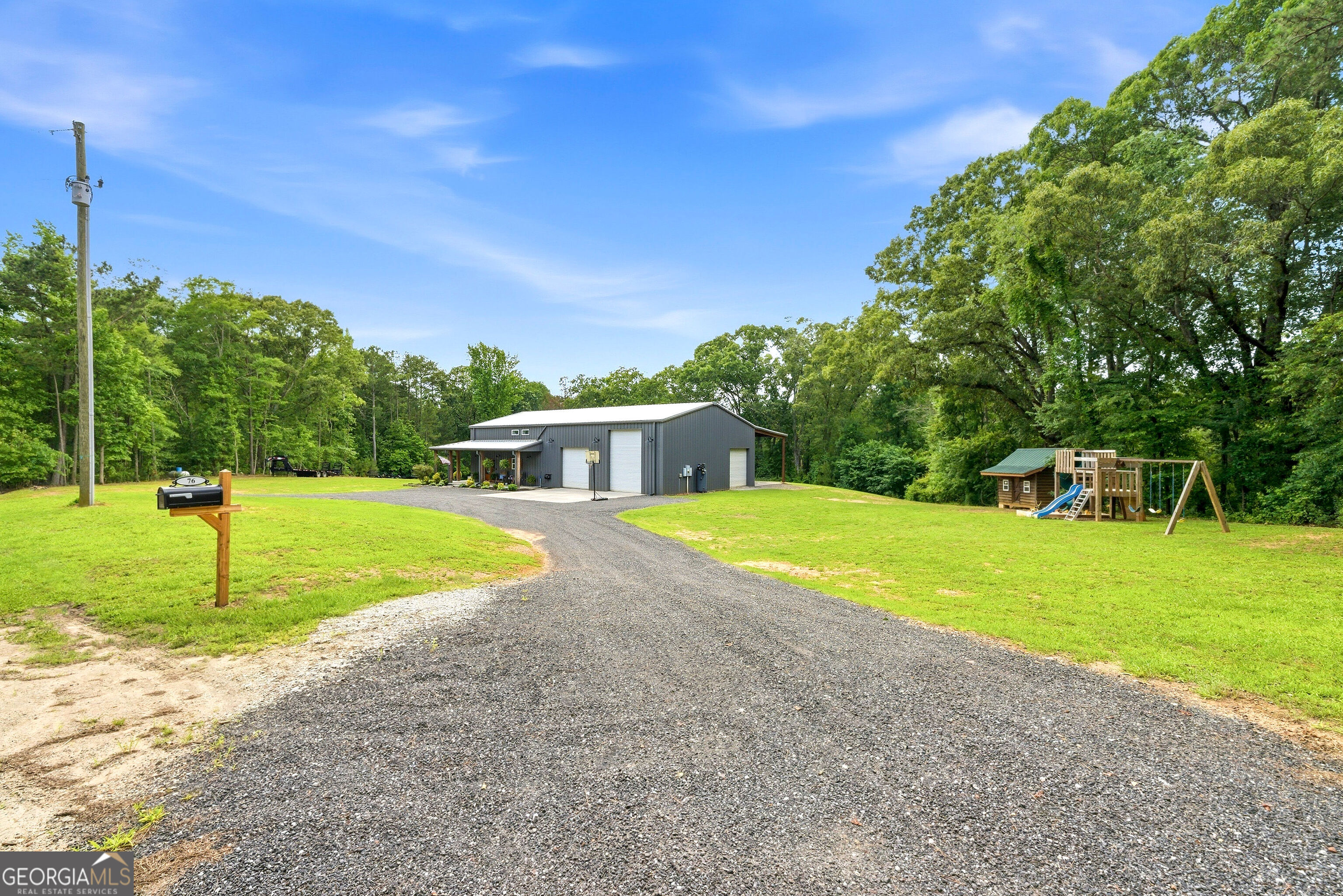 76 Avery Road Property Photo 8