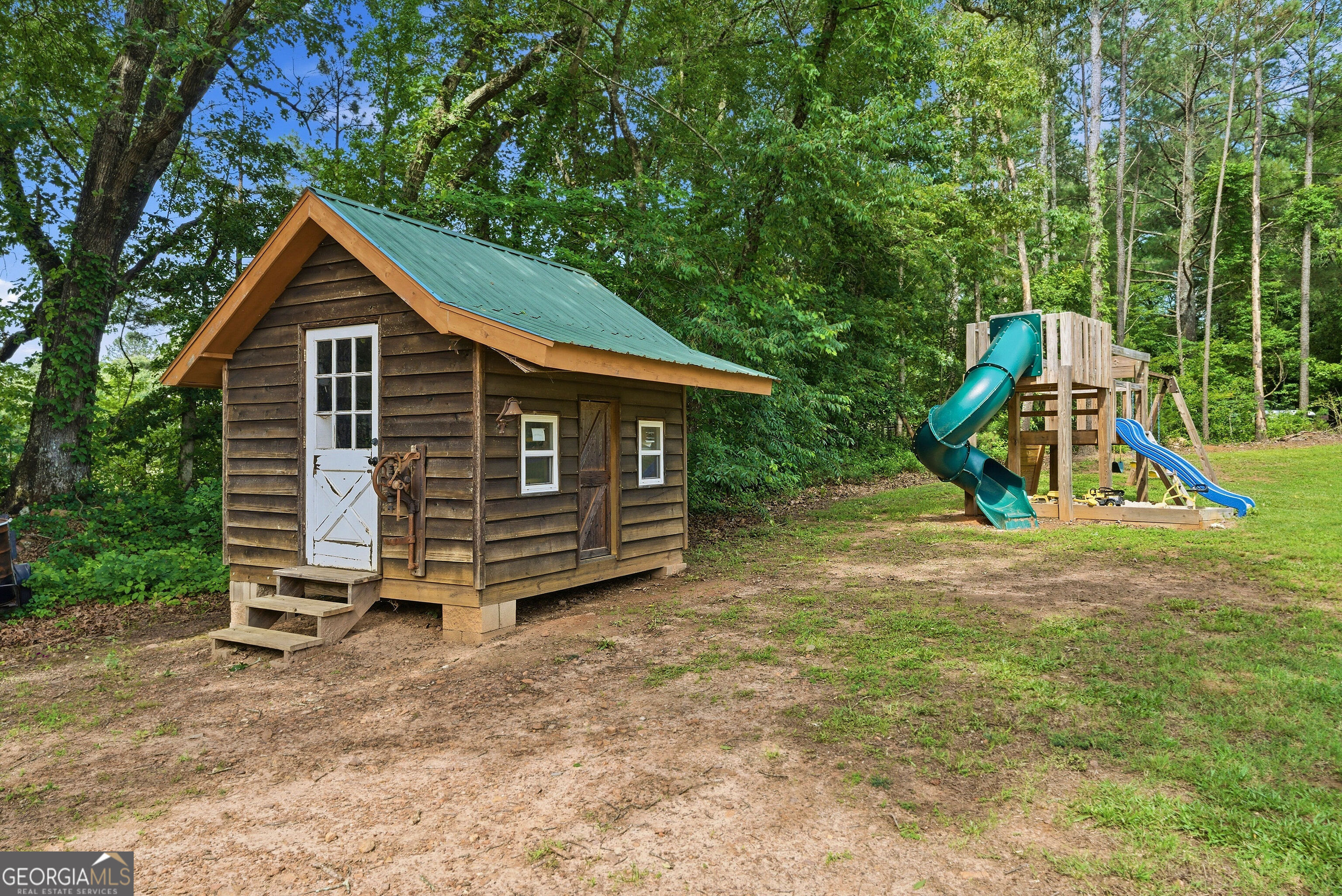 76 Avery Road Property Photo 44