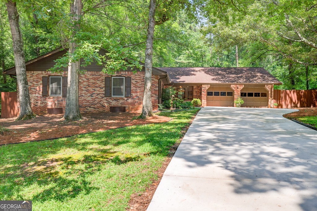 1249 Heritage Hills Circle Property Photo 1