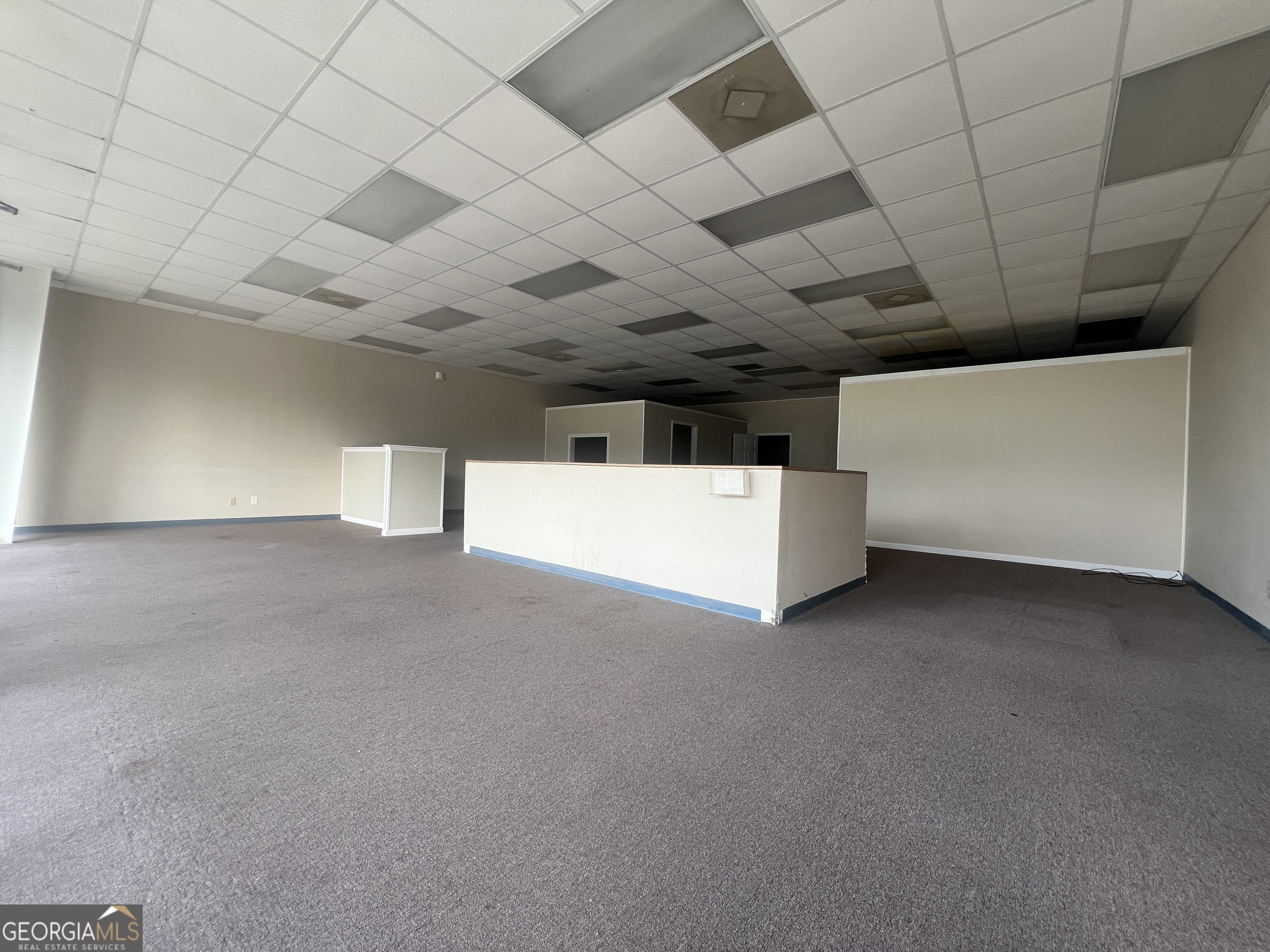 300 E Main Street # D Property Photo 7
