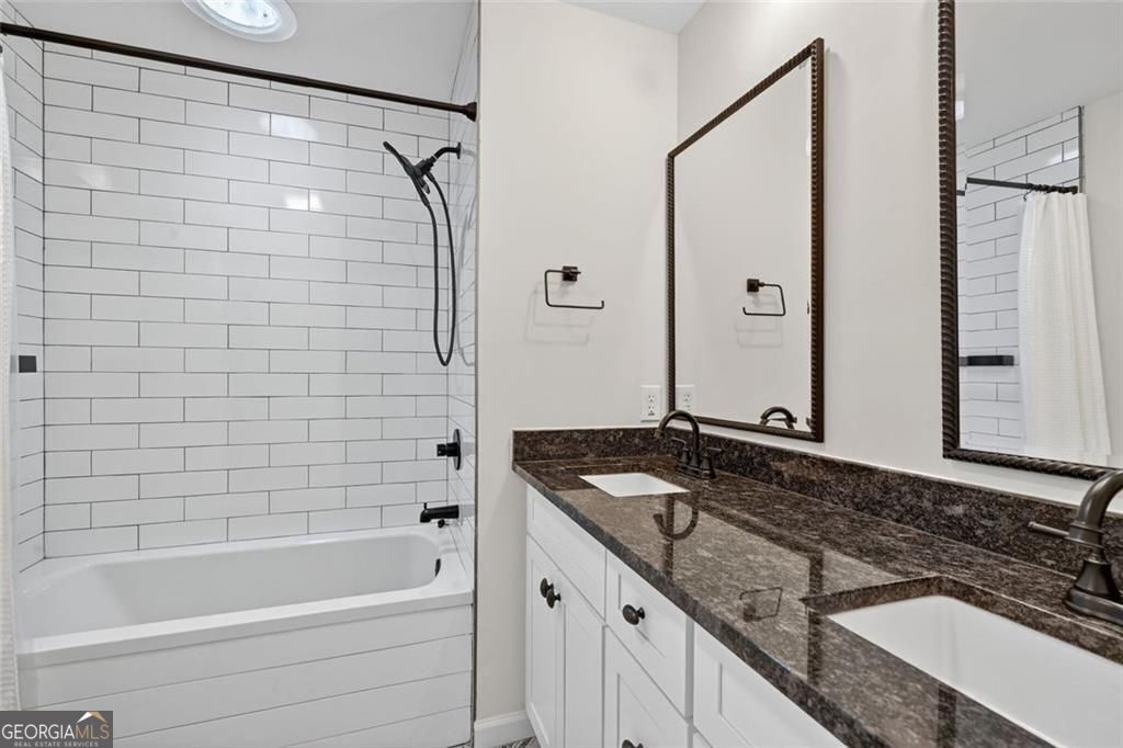 2037 Longview Way Property Photo 13