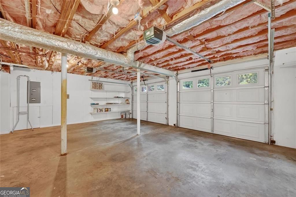 2037 Longview Way Property Photo 17