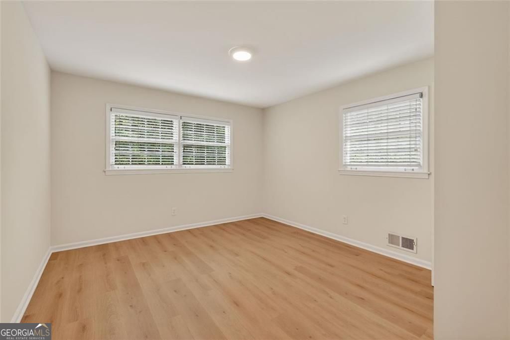 2037 Longview Way Property Photo 22