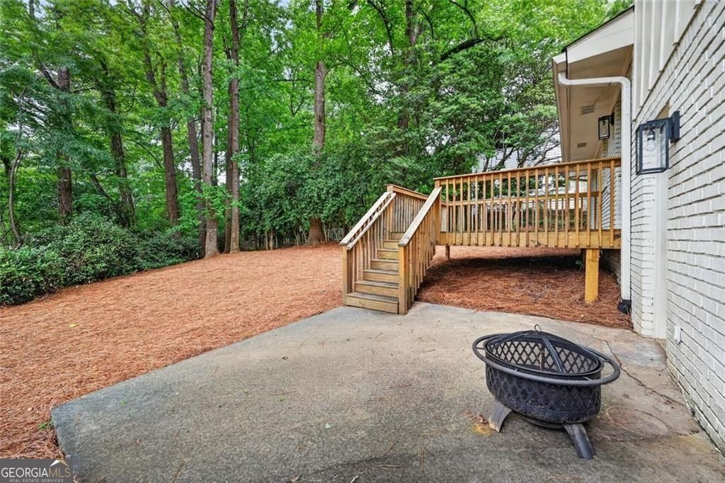 2037 Longview Way Property Photo 26