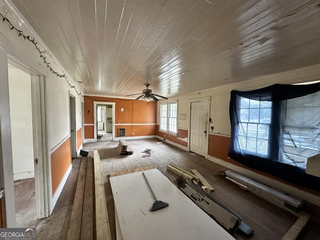 1012 S Main Street Property Photo 2