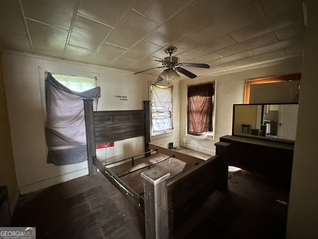 1012 S Main Street Property Photo 4