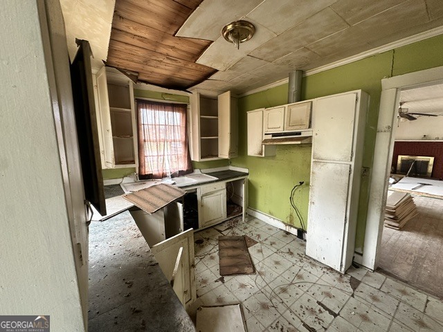1012 S Main Street Property Photo 6