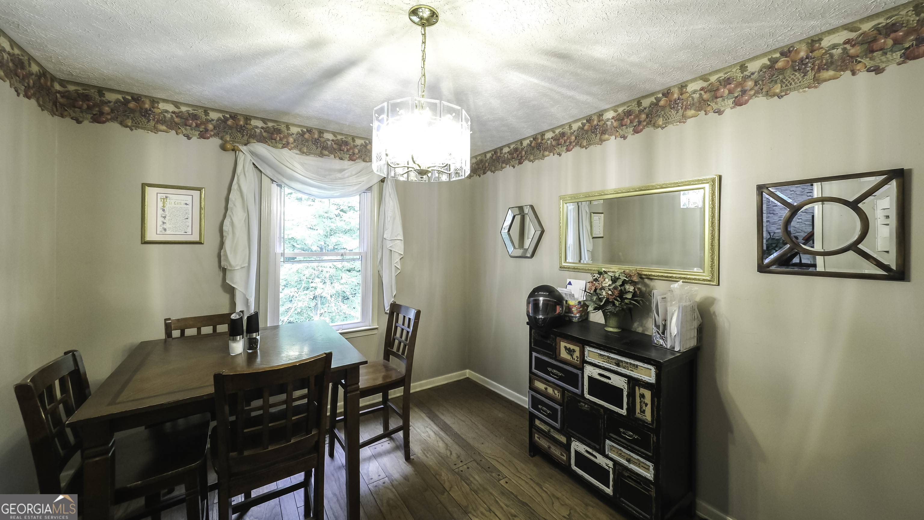 9 Acorn Trail Property Photo 12
