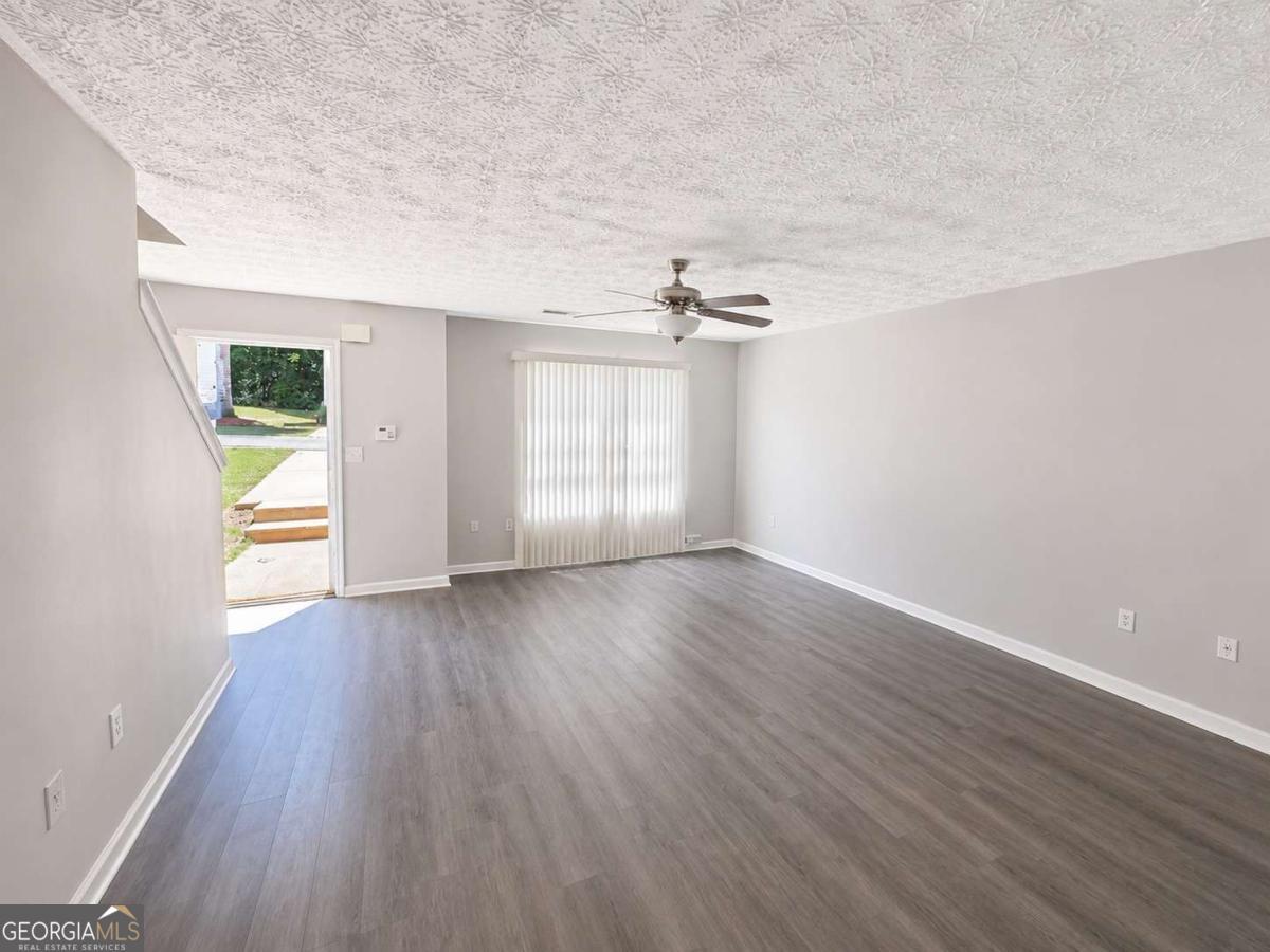 3054 Fields Drive Property Photo 4