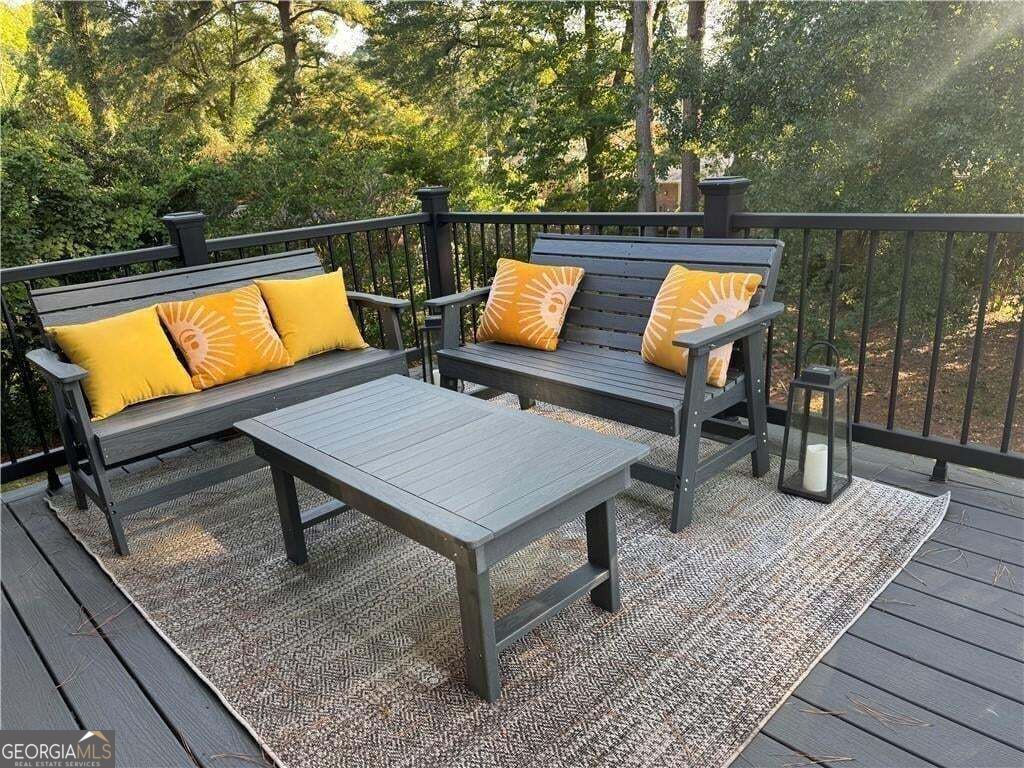 677 Hillandale Circle Sw Property Photo 29