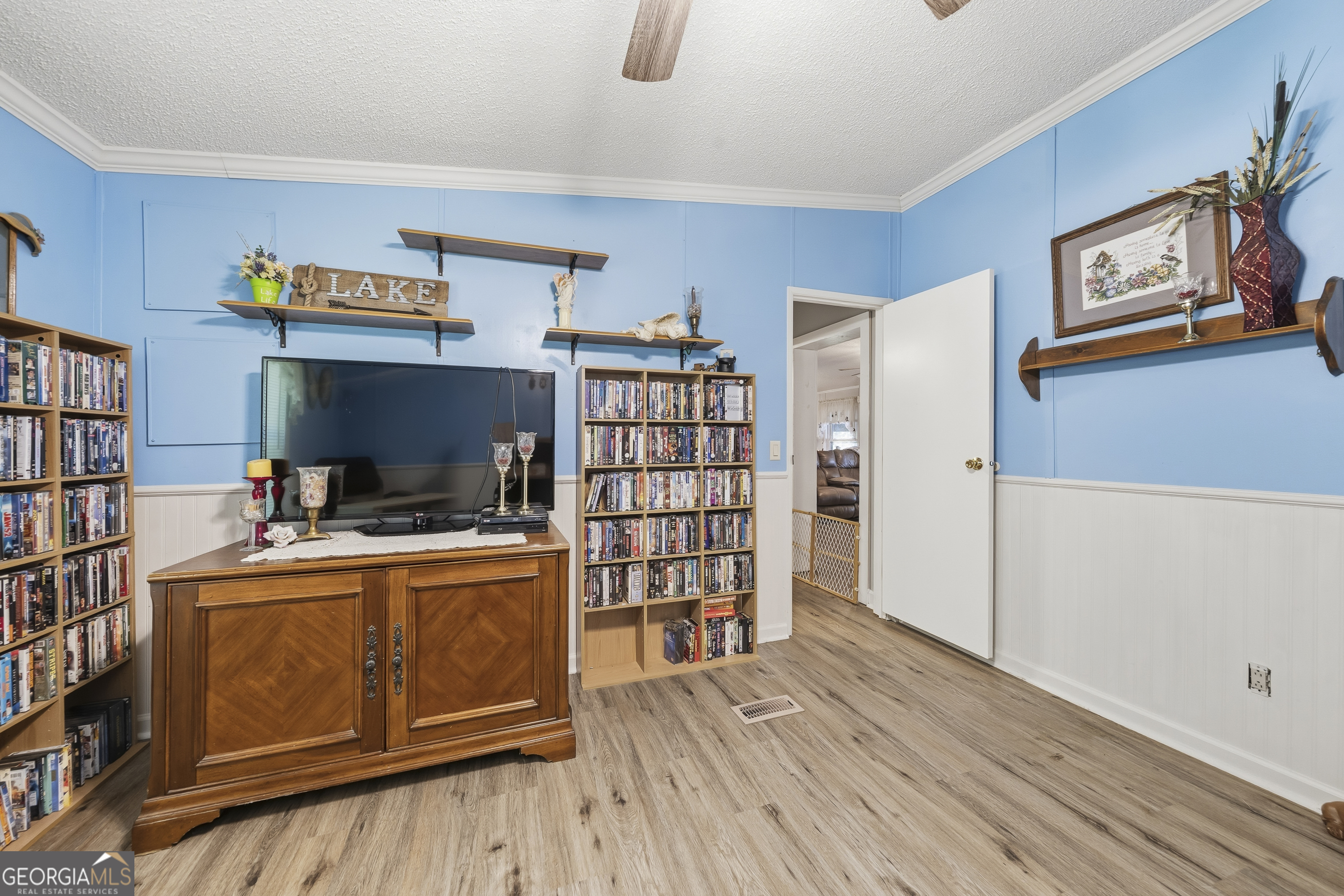 102 Allens Alley Property Photo 14