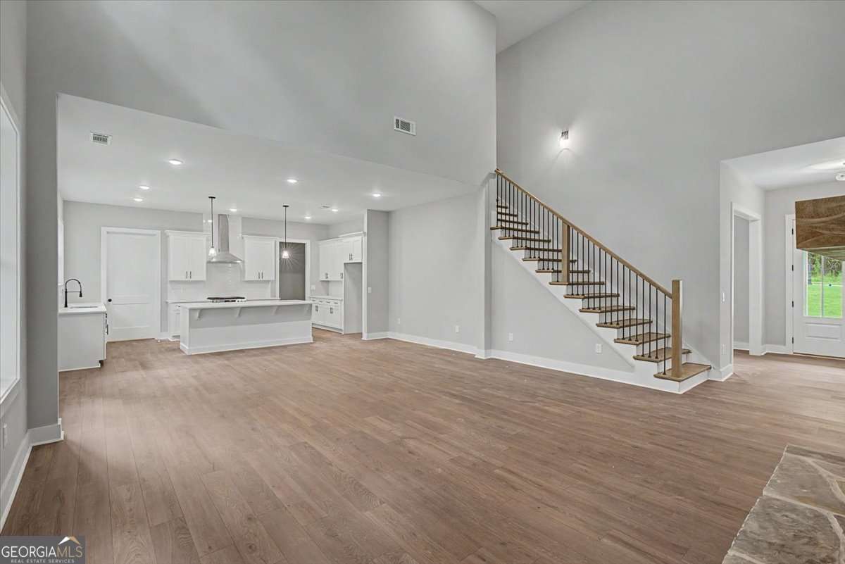 26 Rushden Way Se Property Photo 14