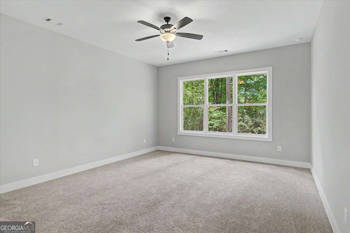 26 Rushden Way Se Property Photo 24