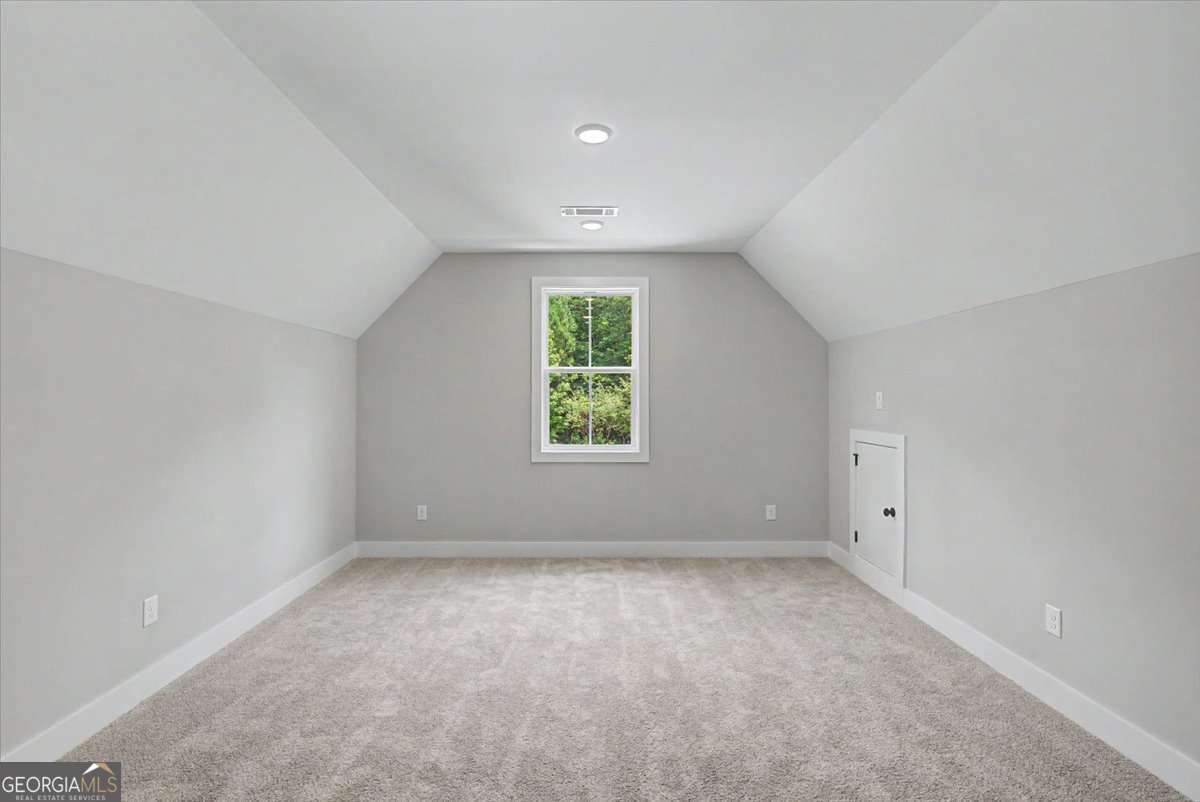26 Rushden Way Se Property Photo 34