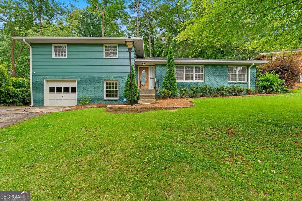 2335 Tilson Circle Property Photo 1