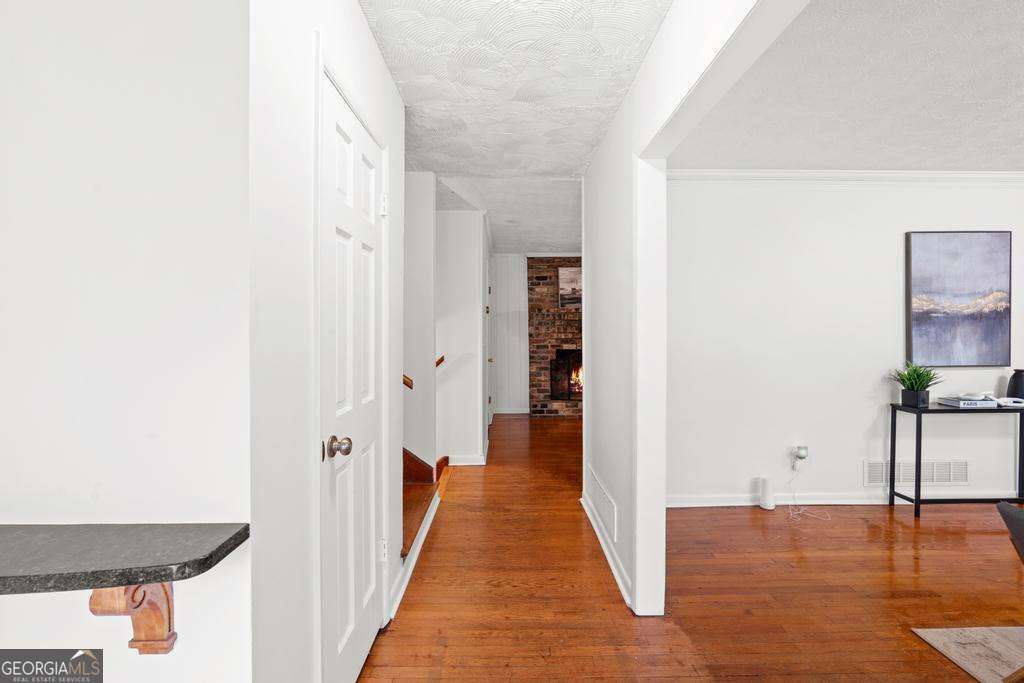 2335 Tilson Circle Property Photo 5