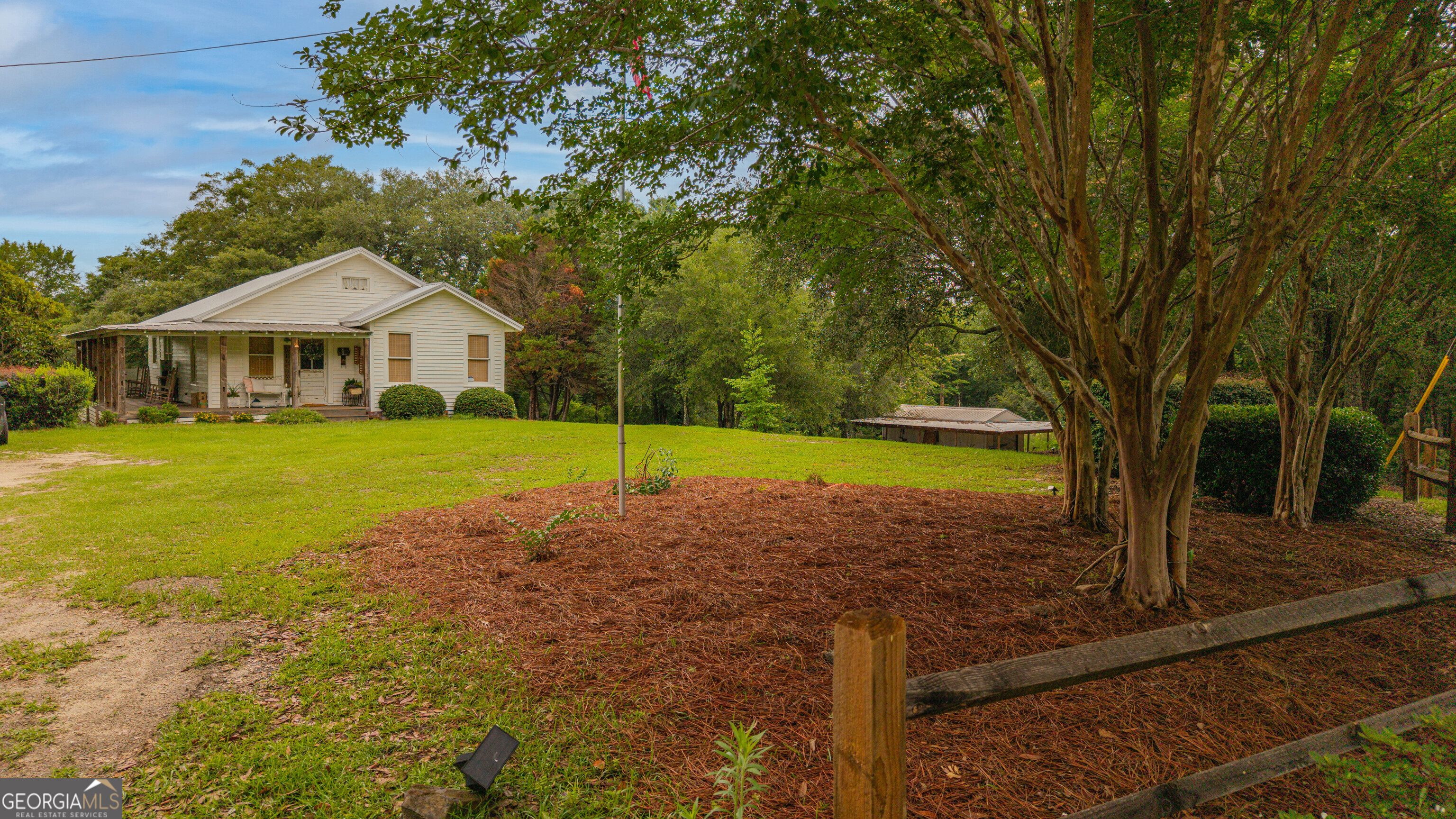 282 Gardner Road Property Photo 3