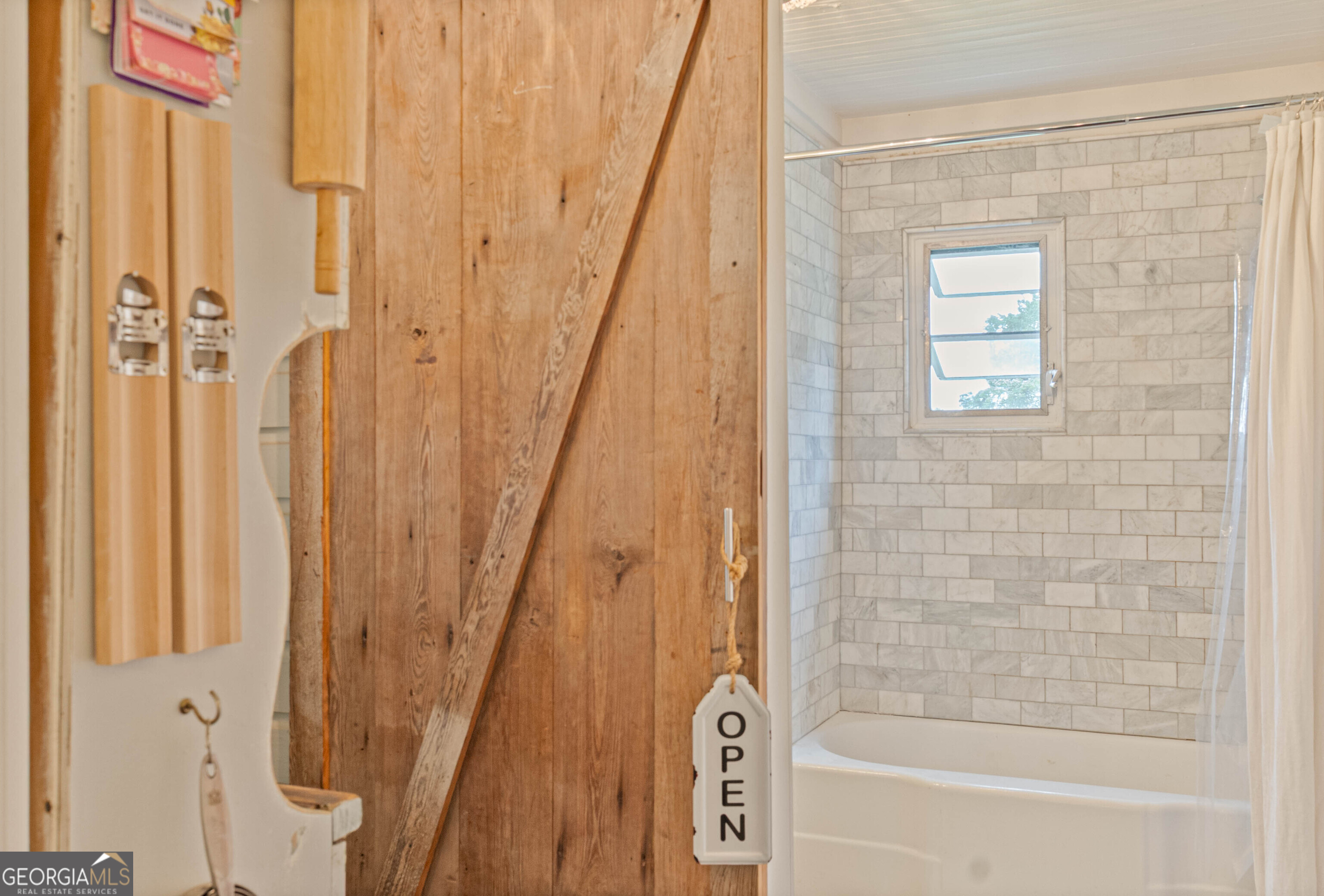 282 Gardner Road Property Photo 18