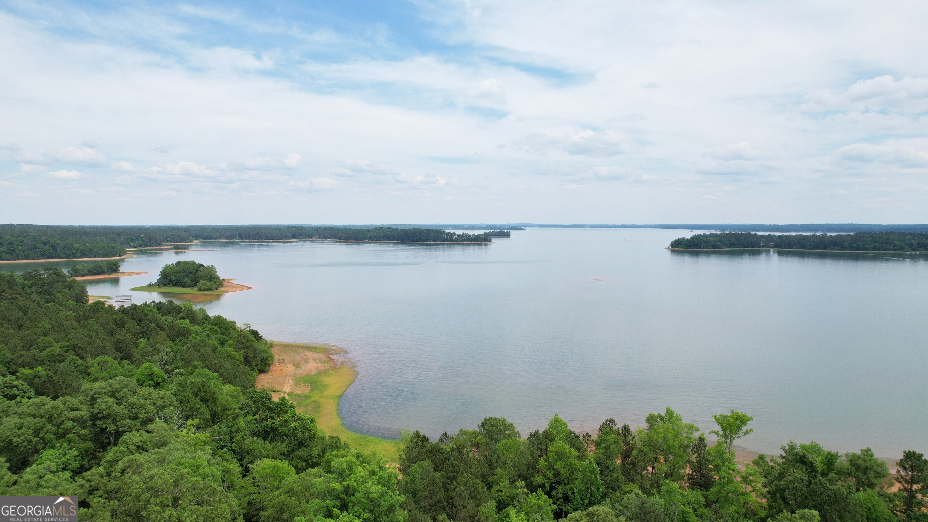 1030 Indigo Court Property Photo 10