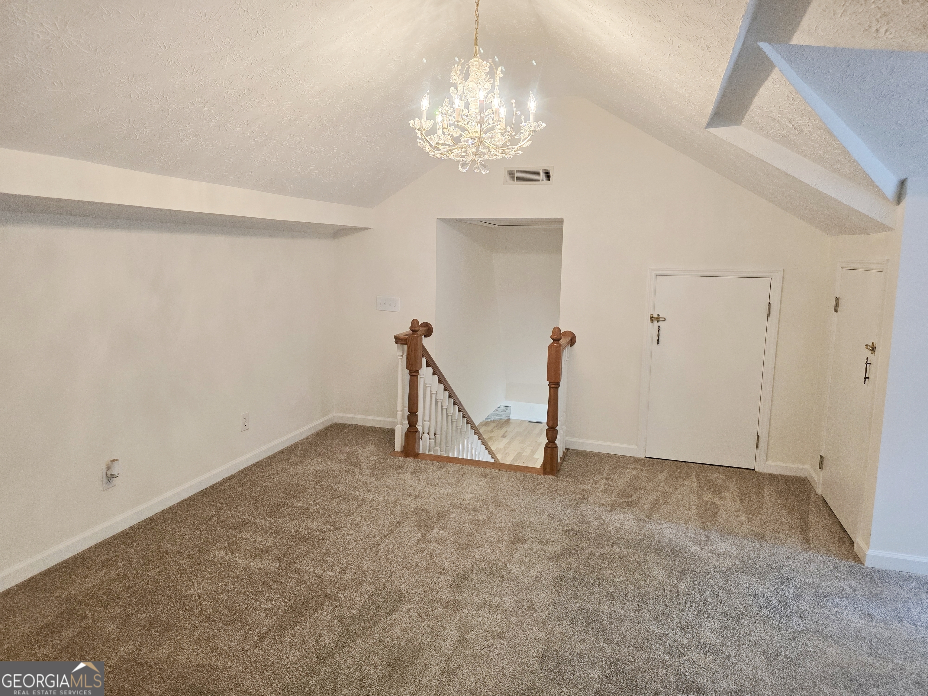 1030 Indigo Court Property Photo 26