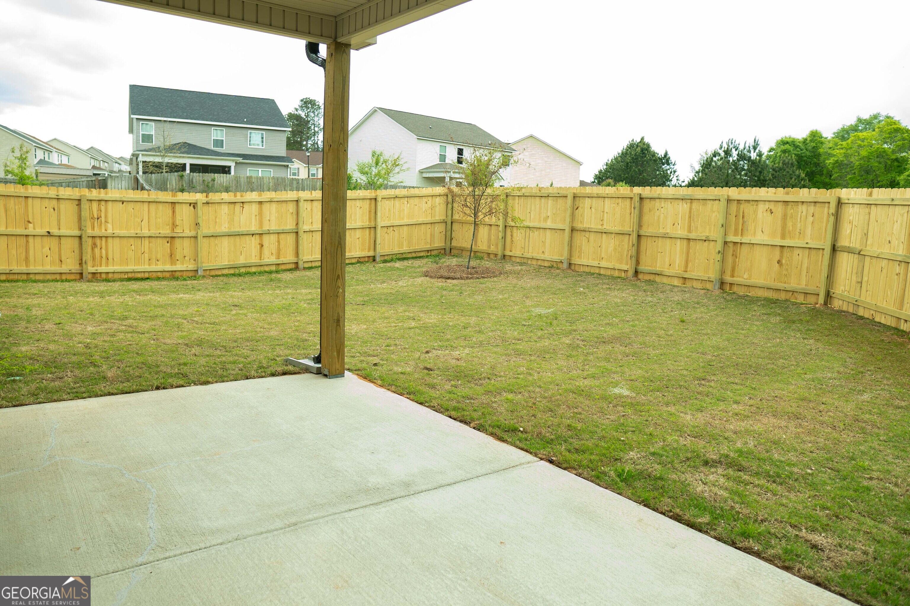 126 Bluecoat Trail Property Photo 33