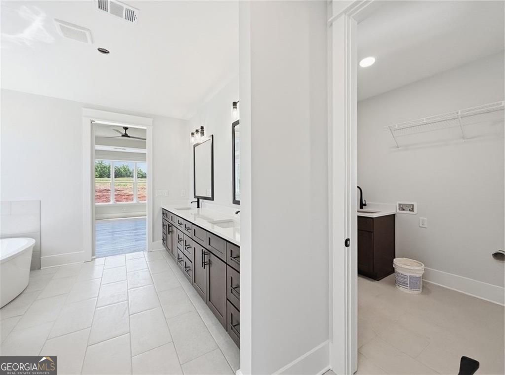 141 Palisade Drive Property Photo 34