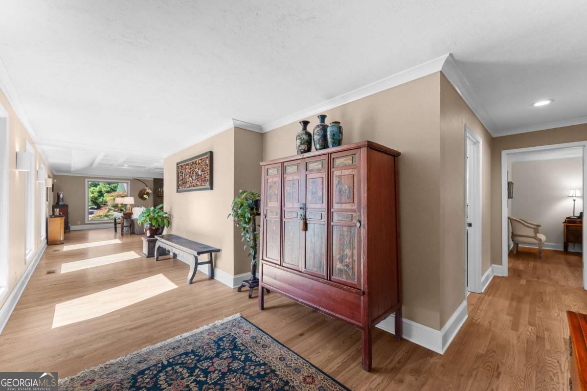 4236 S Newton Road Property Photo 8