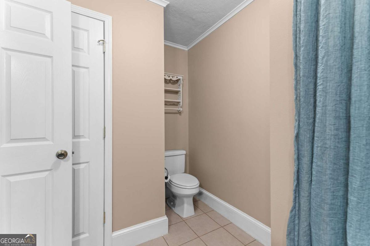 4236 S Newton Road Property Photo 29