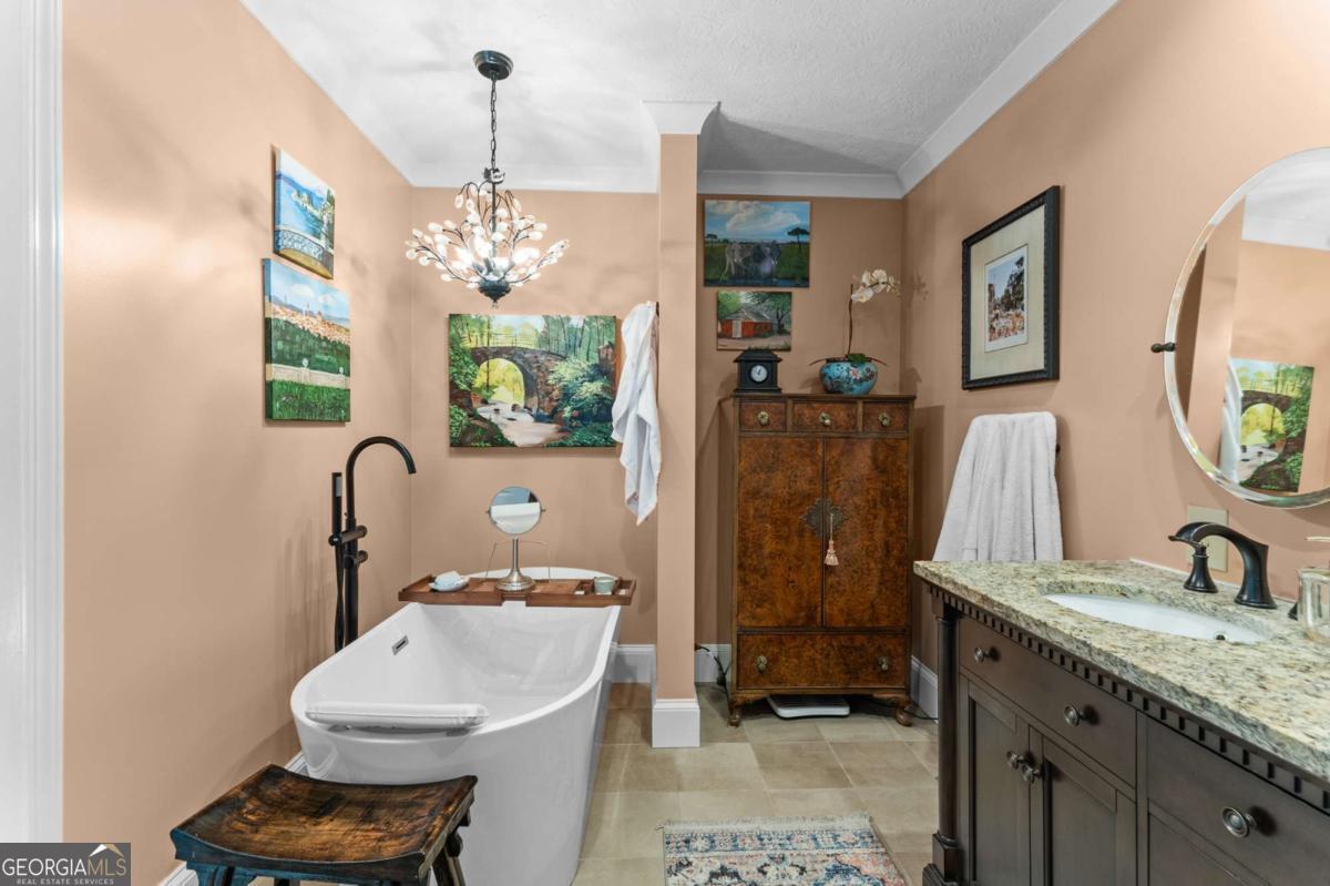 4236 S Newton Road Property Photo 36
