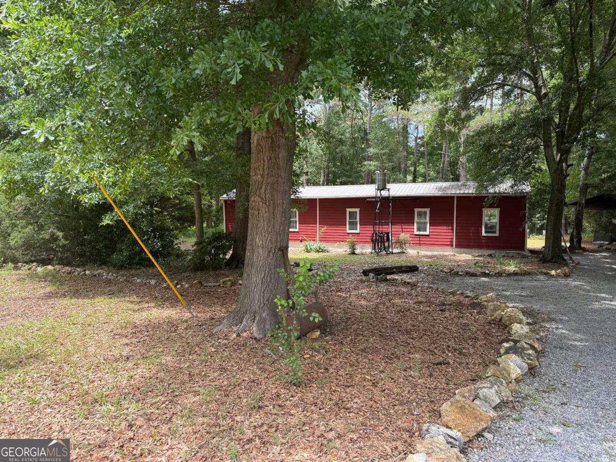 726 Old Rome Road Property Photo 1