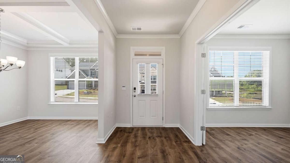 498 Beachview Road Property Photo 3