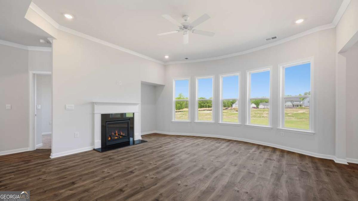 498 Beachview Road Property Photo 10