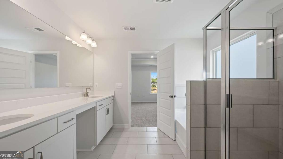 498 Beachview Road Property Photo 34