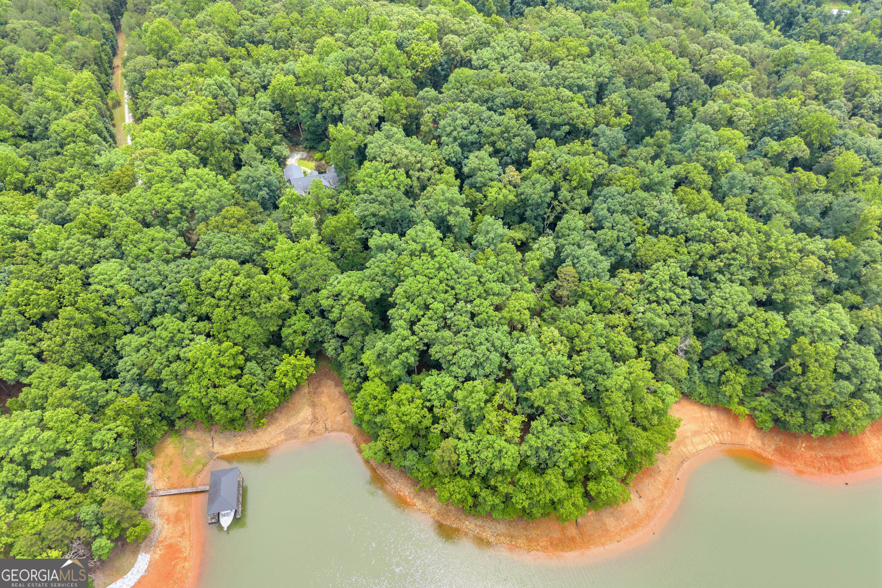 242 Pristine Cove Property Photo 10