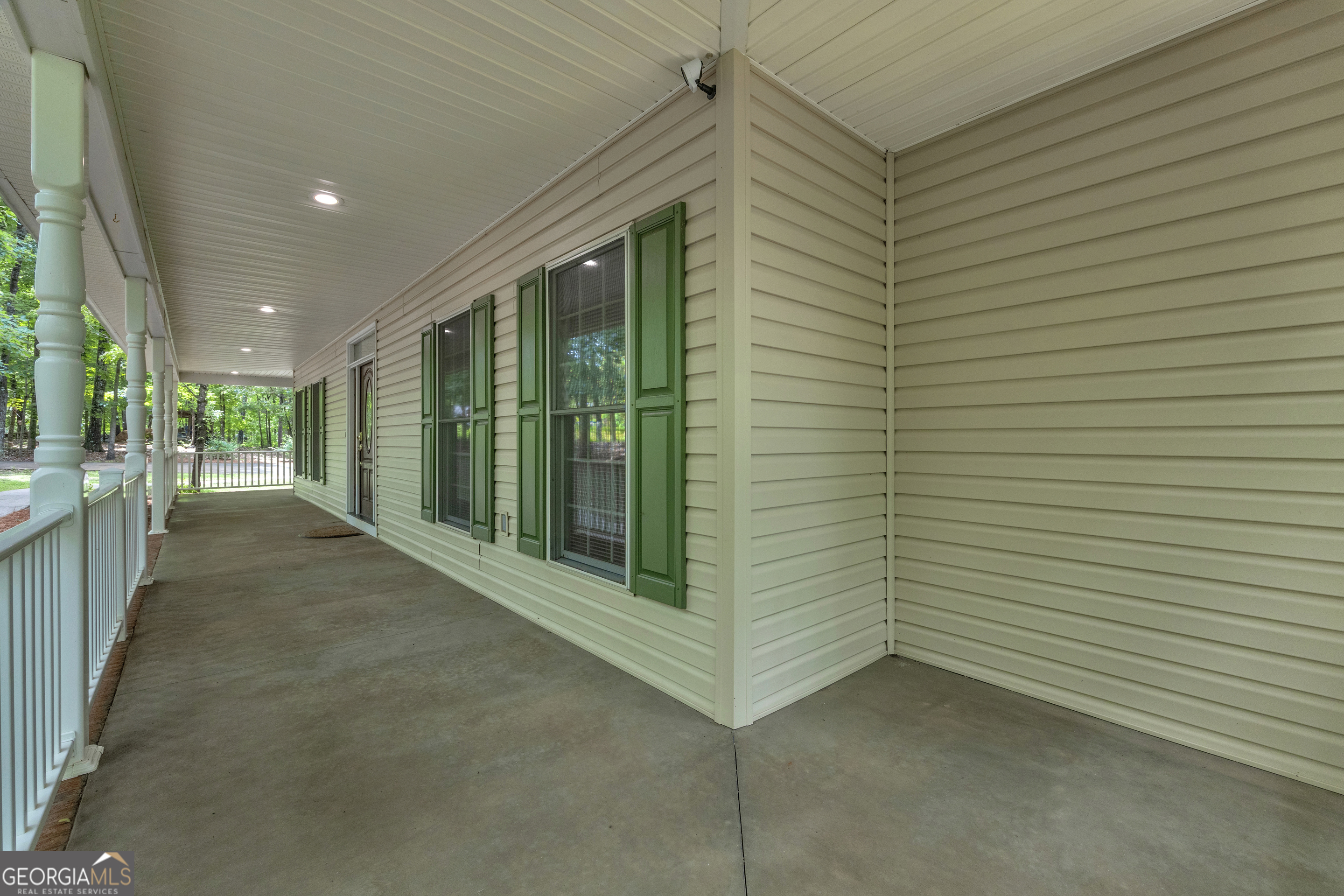 242 Pristine Cove Property Photo 32