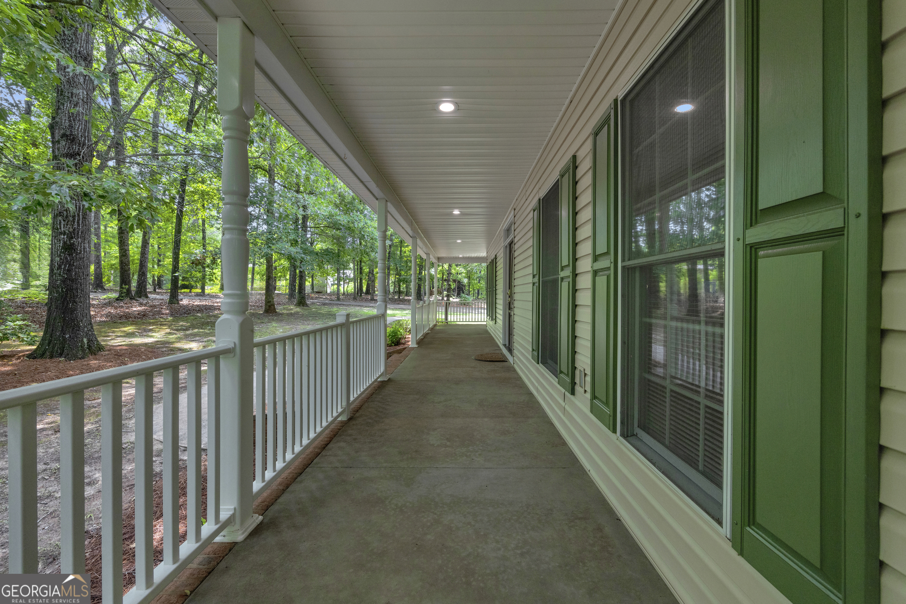 242 Pristine Cove Property Photo 33