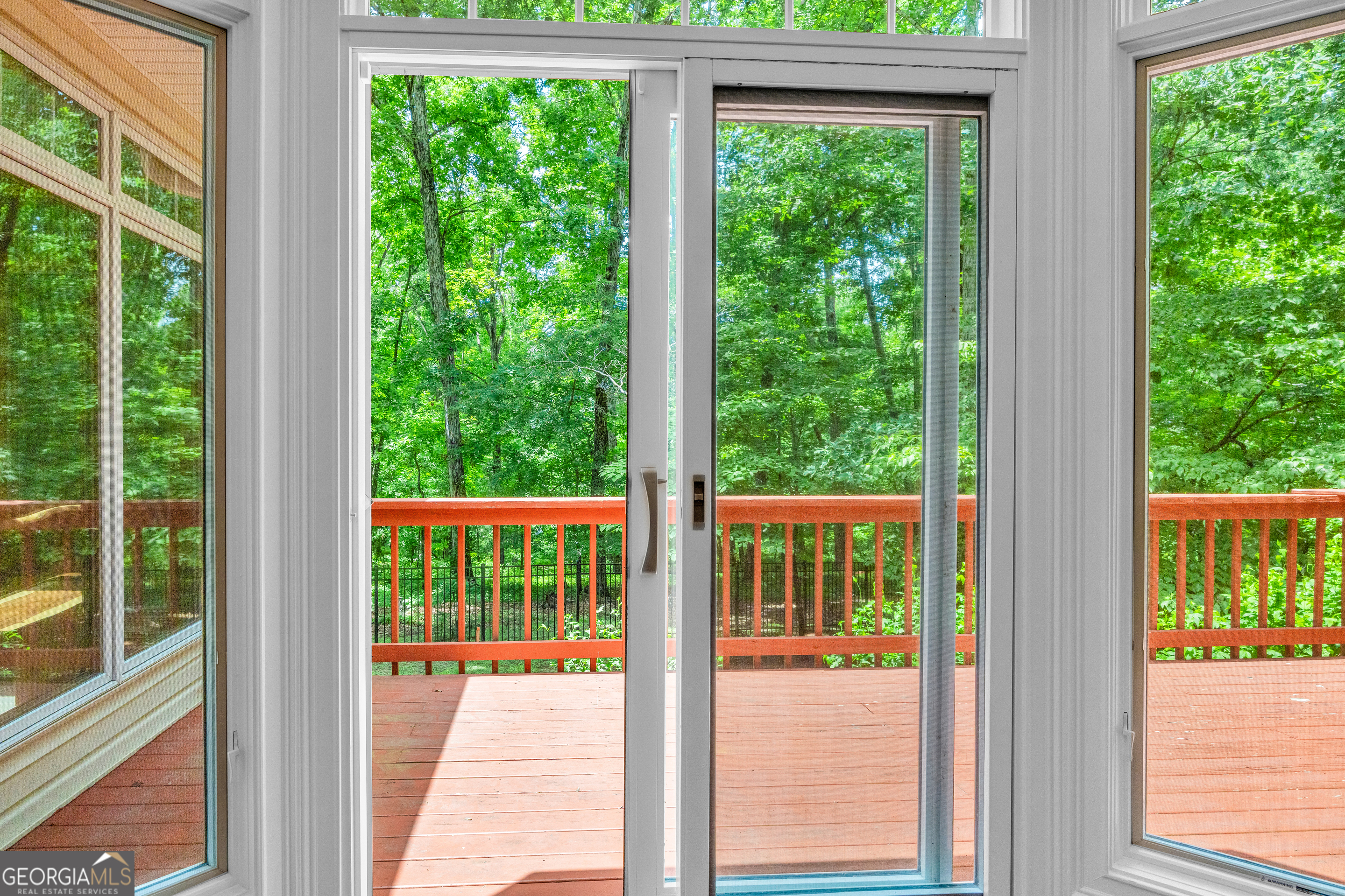 242 Pristine Cove Property Photo 93