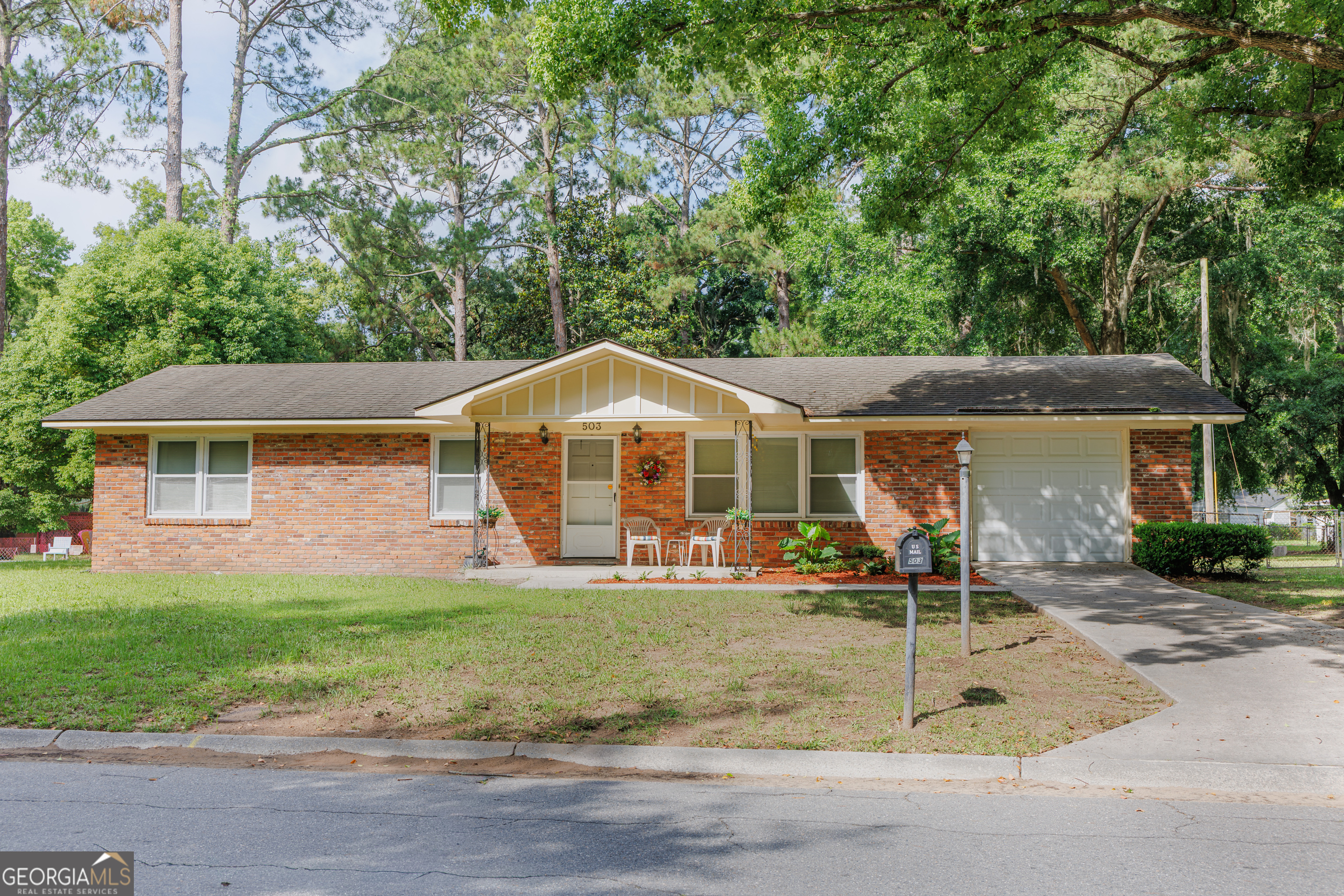 503 Dyches Drive Property Photo 1