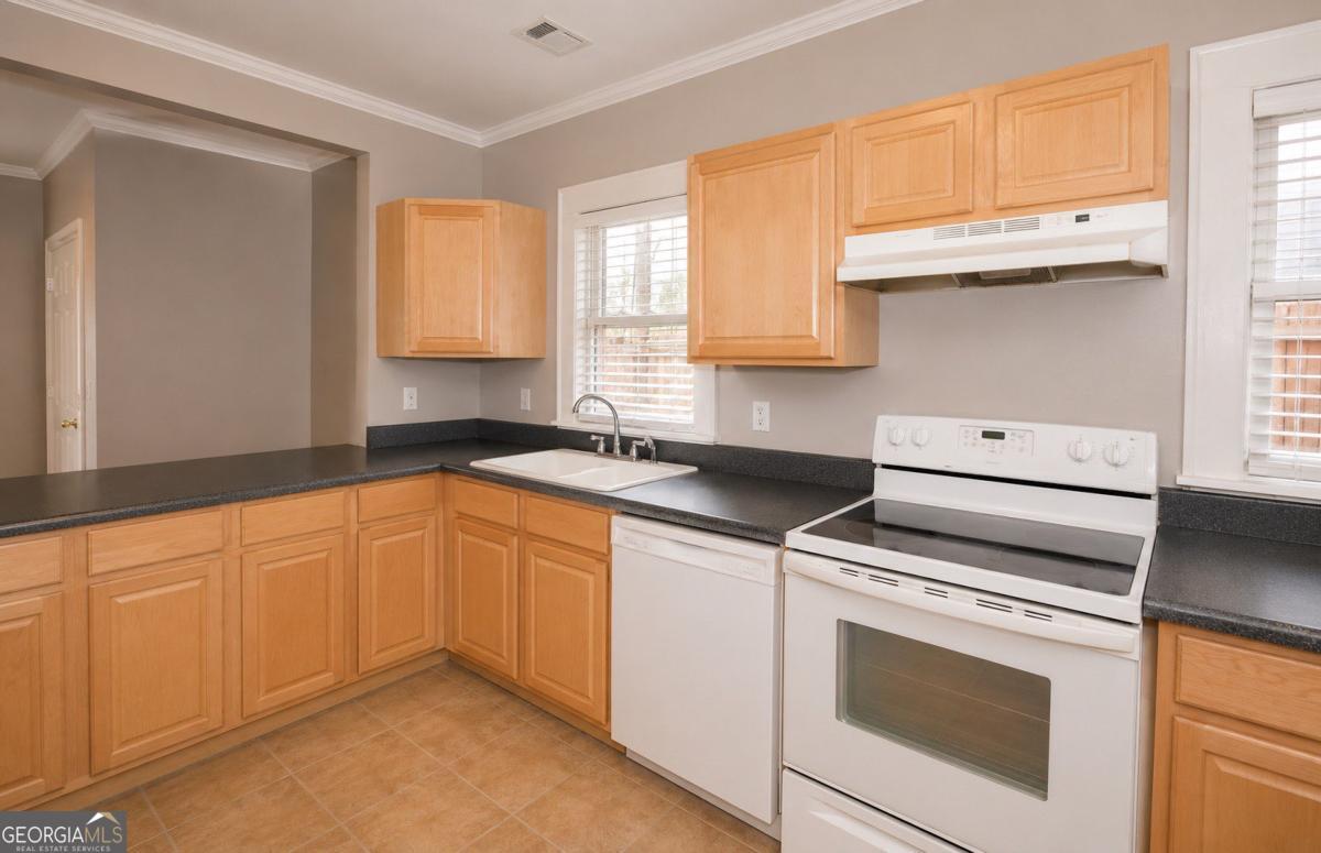 117 4th Avenue Property Photo 6