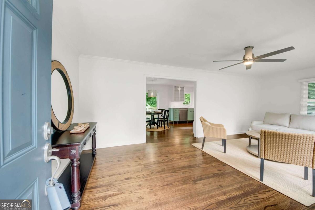 1404 Cobb Branch Drive Property Photo 6