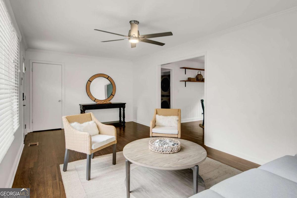 1404 Cobb Branch Drive Property Photo 8