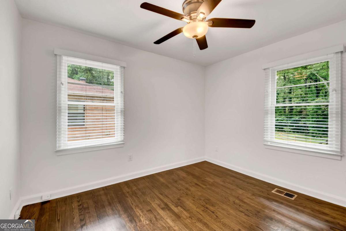 1404 Cobb Branch Drive Property Photo 19