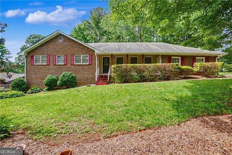 391 Beaumont Drive Property Photo 1