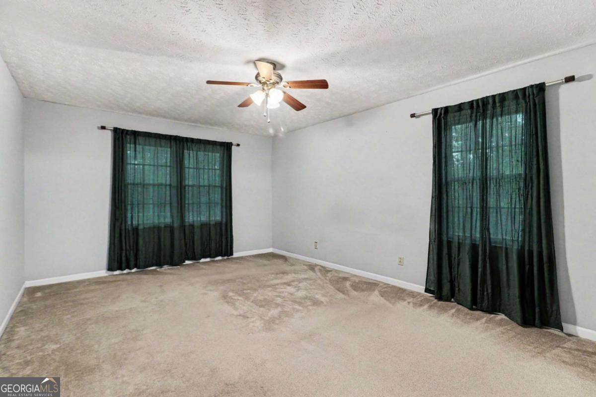 806 Valley Run Drive Property Photo 15