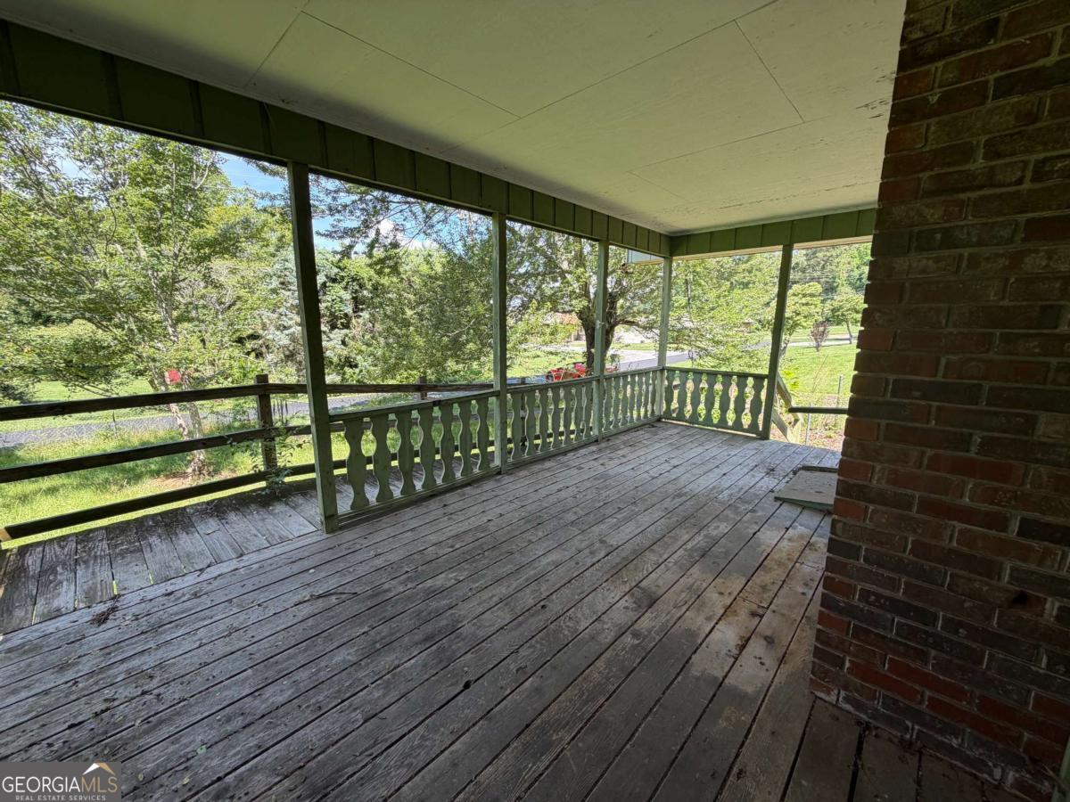 738 Hiawassee Estates Property Photo 8