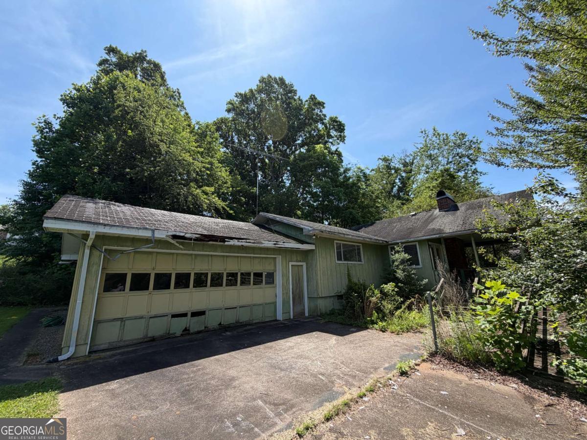 738 Hiawassee Estates Property Photo 10
