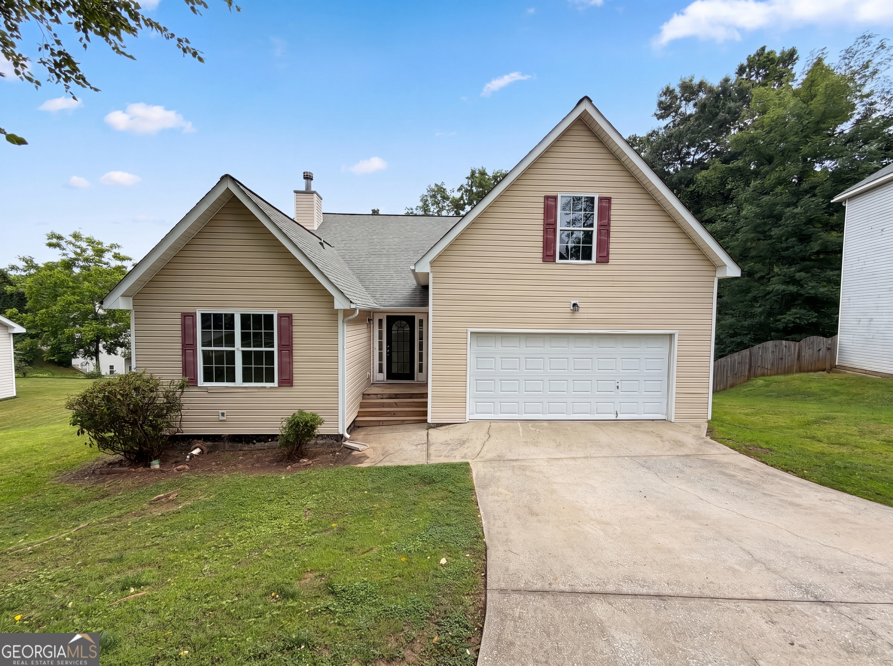 108 Legend Creek Drive Property Photo 1